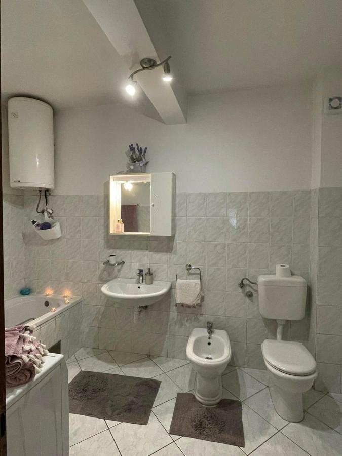 Apartamento Sun side Kaštela Exterior foto